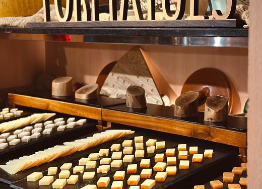 Dinar Restaurant Hotel Tropical Prestigi Hotels Andorra
