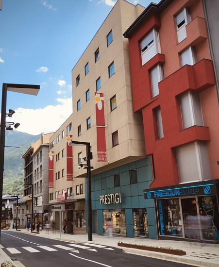 Hotel de 3 estrelles al centre d'Andorra la Vella