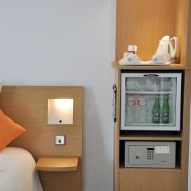 Room with minibar and safe in Andorra